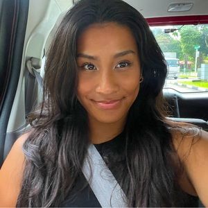 Meet your Posher, Gabby